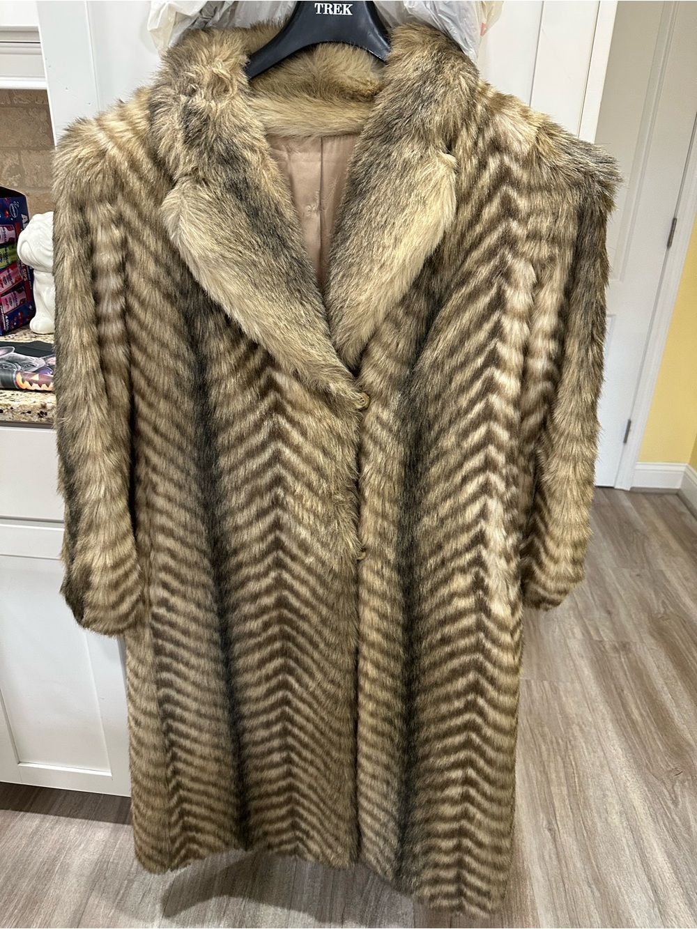 Sportowne Faux Fur vintage Coat